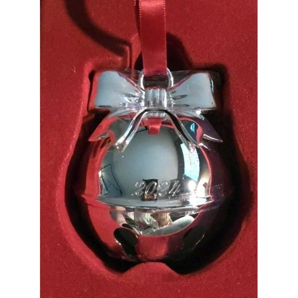 NIB Lenox 2024 Silver Jingle Bell W/ Bow Trad. Ornament Cottagecore Retail‎ $100